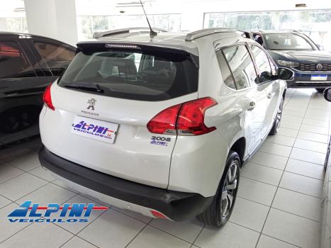 PEUGEOT 2008 , Foto 3