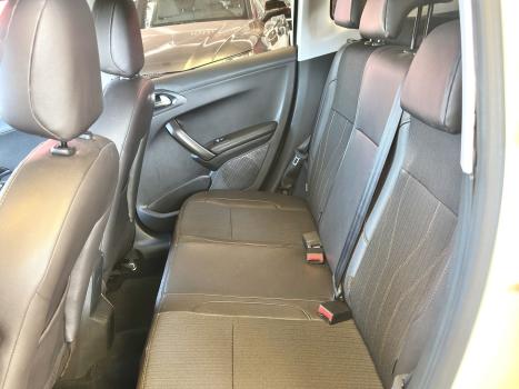 PEUGEOT 2008 , Foto 8