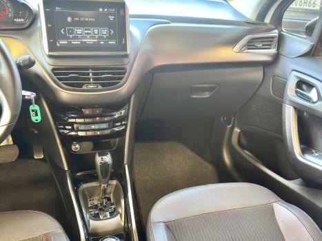 PEUGEOT 2008 , Foto 15