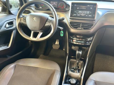 PEUGEOT 2008 , Foto 16