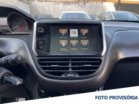 PEUGEOT 2008 , Foto 4