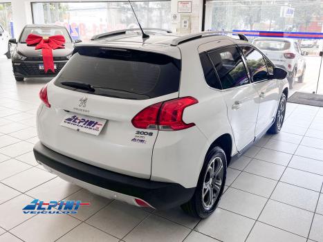PEUGEOT 2008 , Foto 3
