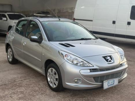 PEUGEOT 207 Hatch 1.4 XR FLEX, Foto 2