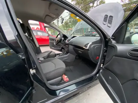 PEUGEOT 207 Hatch 1.4 4P XR FLEX, Foto 6