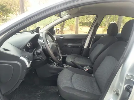PEUGEOT 207 Hatch 1.4 4P XR FLEX, Foto 7