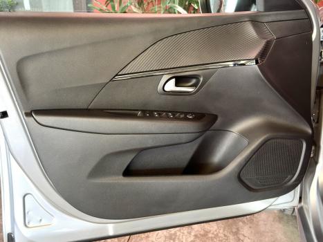 PEUGEOT 208 1.0 4P FLEX FIREFLY STYLE, Foto 19