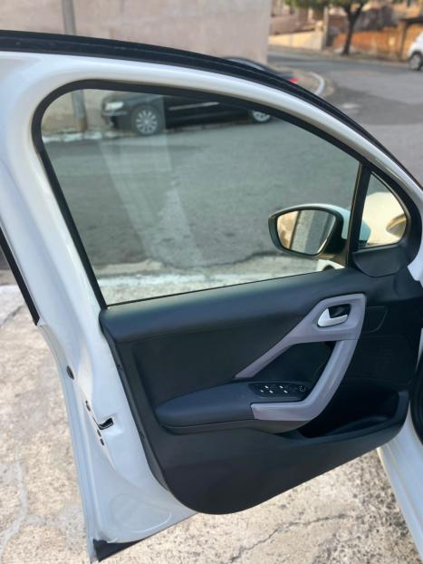 PEUGEOT 208 1.2 12V 4P ACTIVE FLEX, Foto 13