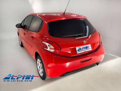 PEUGEOT 208 , Foto 4