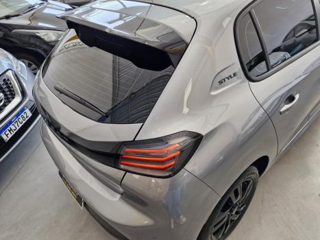 PEUGEOT 208 , Foto 11