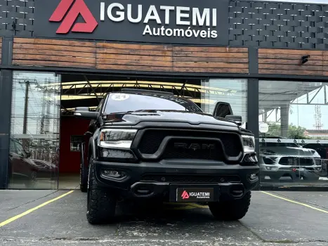 RAM 1500 5.7 V8 REBEL CABINE DUPLA 4X4 AUTOMTICO, Foto 2