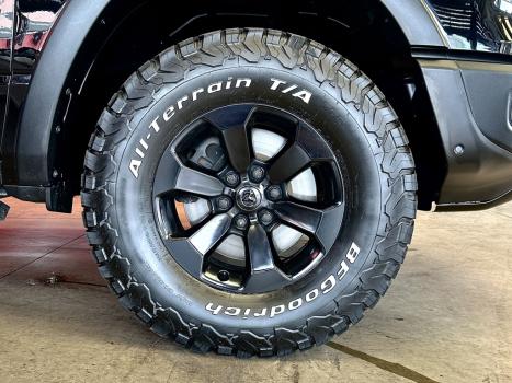 RAM 1500 5.7 V8 REBEL CABINE DUPLA 4X4 AUTOMTICO, Foto 14