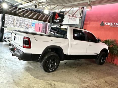 RAM 1500 5.7 V8 REBEL CABINE DUPLA 4X4 AUTOMTICO, Foto 2