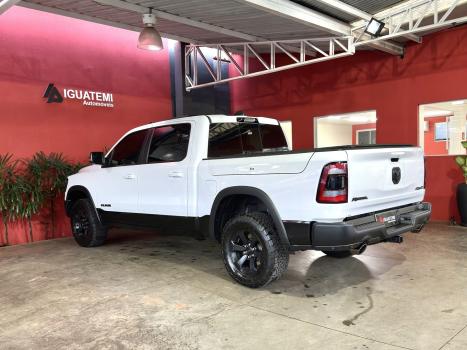 RAM 1500 5.7 V8 REBEL CABINE DUPLA 4X4 AUTOMTICO, Foto 4