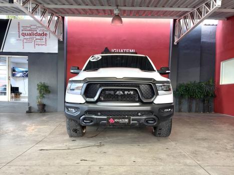 RAM 1500 5.7 V8 REBEL CABINE DUPLA 4X4 AUTOMTICO, Foto 6