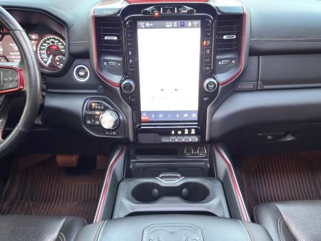 RAM 1500 5.7 V8 REBEL CABINE DUPLA 4X4 AUTOMTICO, Foto 27