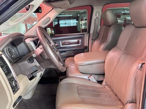 RAM 2500 6.7 I6 24V SLT CABINE DUPLA TURBO DIESEL LARAMIE 4X4 AUTOMTICO, Foto 8