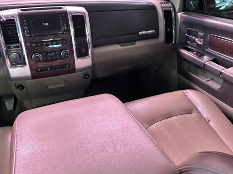 RAM 2500 6.7 I6 24V SLT CABINE DUPLA TURBO DIESEL LARAMIE 4X4 AUTOMTICO, Foto 19