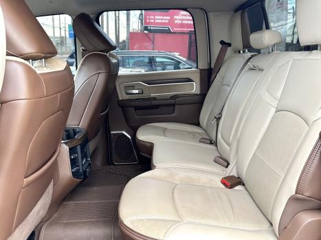 RAM 2500 6.7 I6 24V SLT CABINE DUPLA TURBO DIESEL LARAMIE 4X4 AUTOMTICO, Foto 16