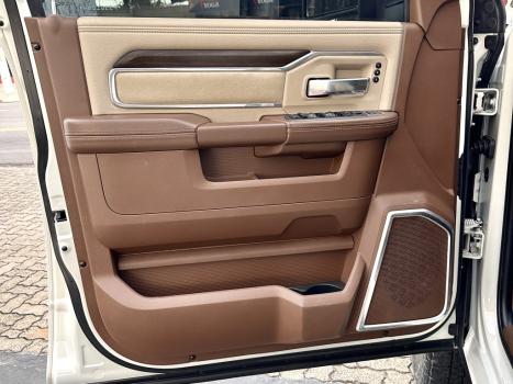 RAM 2500 6.7 I6 24V SLT CABINE DUPLA TURBO DIESEL LARAMIE 4X4 AUTOMTICO, Foto 17