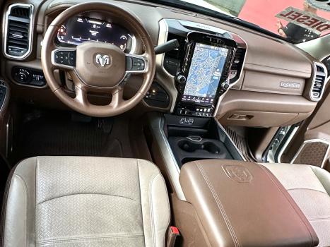 RAM 2500 6.7 I6 24V SLT CABINE DUPLA TURBO DIESEL LARAMIE 4X4 AUTOMTICO, Foto 18