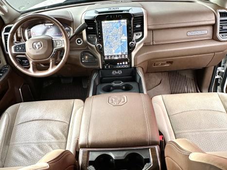 RAM 2500 6.7 I6 24V SLT CABINE DUPLA TURBO DIESEL LARAMIE 4X4 AUTOMTICO, Foto 19