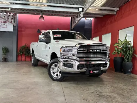 RAM 2500 6.7 I6 24V SLT CABINE DUPLA TURBO DIESEL LARAMIE 4X4 AUTOMTICO, Foto 21