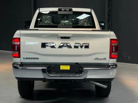 RAM 2500 6.7 I6 24V SLT CABINE DUPLA TURBO DIESEL LARAMIE 4X4 AUTOMTICO, Foto 6