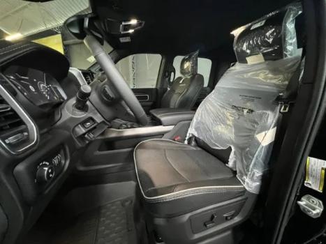 RAM 2500 6.7 I6 24V SLT CABINE DUPLA TURBO DIESEL LARAMIE 4X4 AUTOMTICO, Foto 12