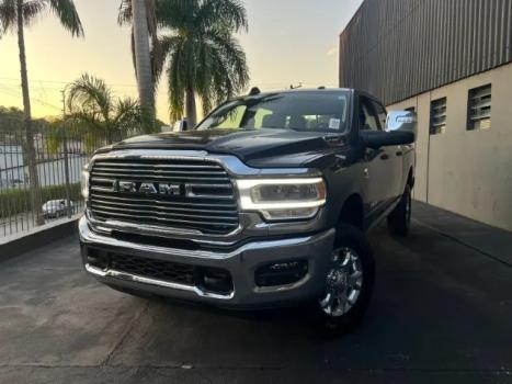 RAM 2500 6.7 I6 24V SLT CABINE DUPLA TURBO DIESEL LARAMIE 4X4 AUTOMTICO, Foto 3