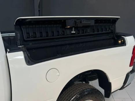 RAM 2500 6.7 I6 24V SLT CABINE DUPLA TURBO DIESEL LARAMIE 4X4 AUTOMTICO, Foto 8