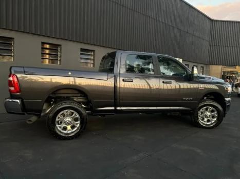 RAM 2500 6.7 I6 24V SLT CABINE DUPLA TURBO DIESEL LARAMIE 4X4 AUTOMTICO, Foto 12