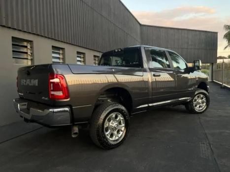 RAM 2500 6.7 I6 24V SLT CABINE DUPLA TURBO DIESEL LARAMIE 4X4 AUTOMTICO, Foto 8