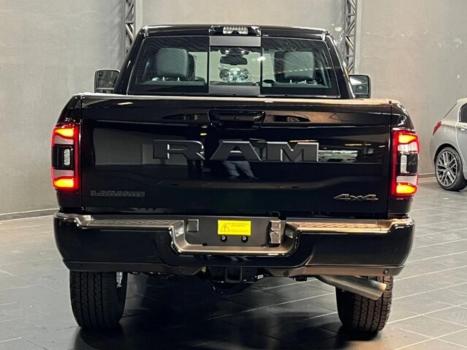 RAM 2500 6.7 I6 24V SLT CABINE DUPLA TURBO DIESEL LARAMIE 4X4 AUTOMTICO, Foto 6