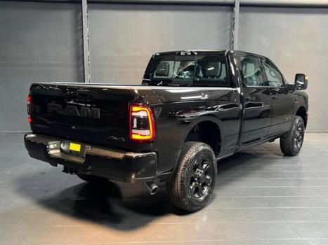 RAM 2500 6.7 I6 24V SLT CABINE DUPLA TURBO DIESEL LARAMIE 4X4 AUTOMTICO, Foto 7