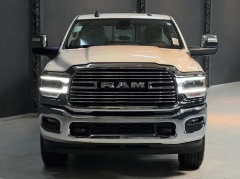 RAM 2500 6.7 I6 24V SLT CABINE DUPLA TURBO DIESEL LARAMIE 4X4 AUTOMTICO, Foto 3