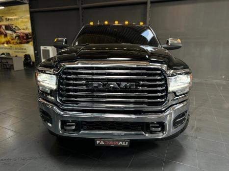 RAM 3500 6.7 I6 LIMITED LONG HORN CABINE DUPLA 4X4 TURBO DIESEL AUTOMTICO, Foto 2