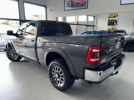 RAM 3500 6.7 I6 LIMITED LONG HORN CABINE DUPLA 4X4 TURBO DIESEL AUTOMTICO, Foto 4