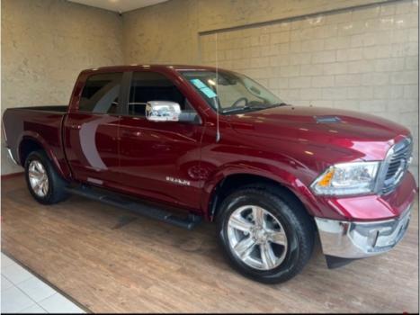 RAM Classic 5.7 V8 32V 4P HEMI LARAMIE AUTOMTICO, Foto 3