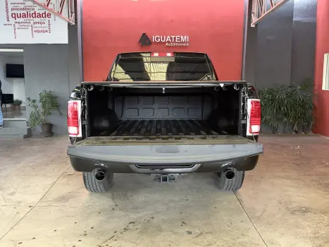 RAM Classic 5.7 V8 32V 4P HEMI LARAMIE AUTOMTICO, Foto 25