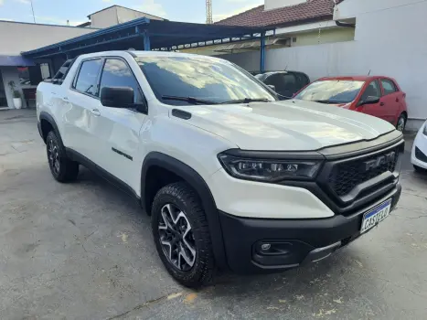 RAM Rampage 2.0 4P HURRICANE 4 TURBO LARAMIE 4X4 AUTOMTICO, Foto 2