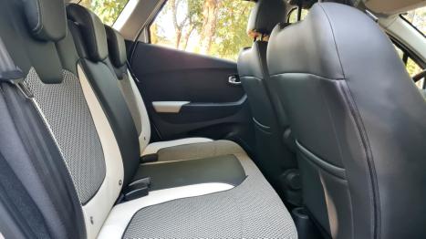 RENAULT Captur 1.6 16V 4P FLEX SCE INTENSE X-TRONIC CVT, Foto 13