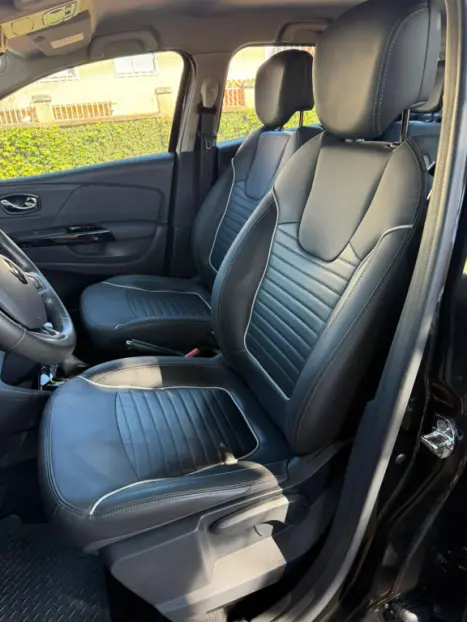 RENAULT Captur 1.6 16V 4P FLEX SCE INTENSE X-TRONIC CVT, Foto 13