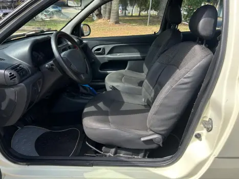 RENAULT Clio Hatch 1.0 16V AUTHENTIQUE, Foto 10