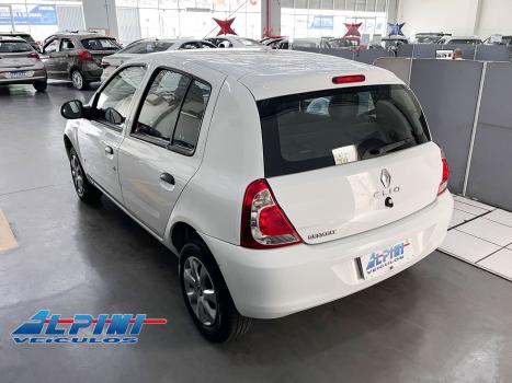 RENAULT Clio Hatch , Foto 4