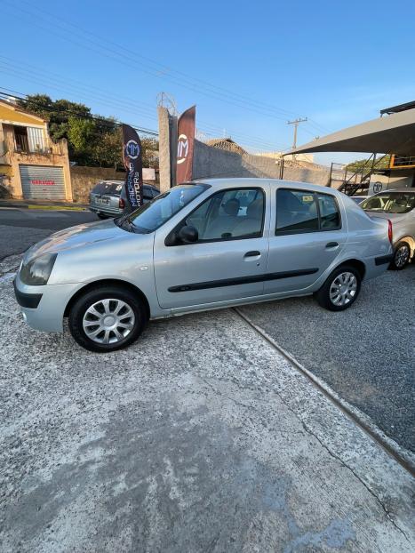 RENAULT Clio Sedan 1.0 16V 4P RL, Foto 5