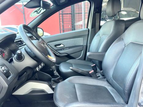 RENAULT Duster 1.3 16V 4P ICONIC TURBO TCe AUTOMTICO CVT, Foto 15