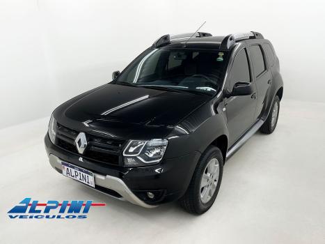 RENAULT Duster , Foto 1