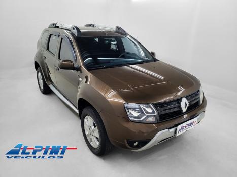 RENAULT Duster , Foto 2