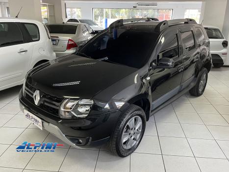 RENAULT Duster , Foto 1