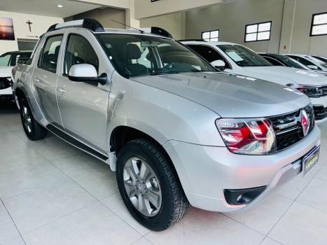 RENAULT Duster Oroch 2.0 16V 4P FLEX DYNAMIQUE, Foto 2